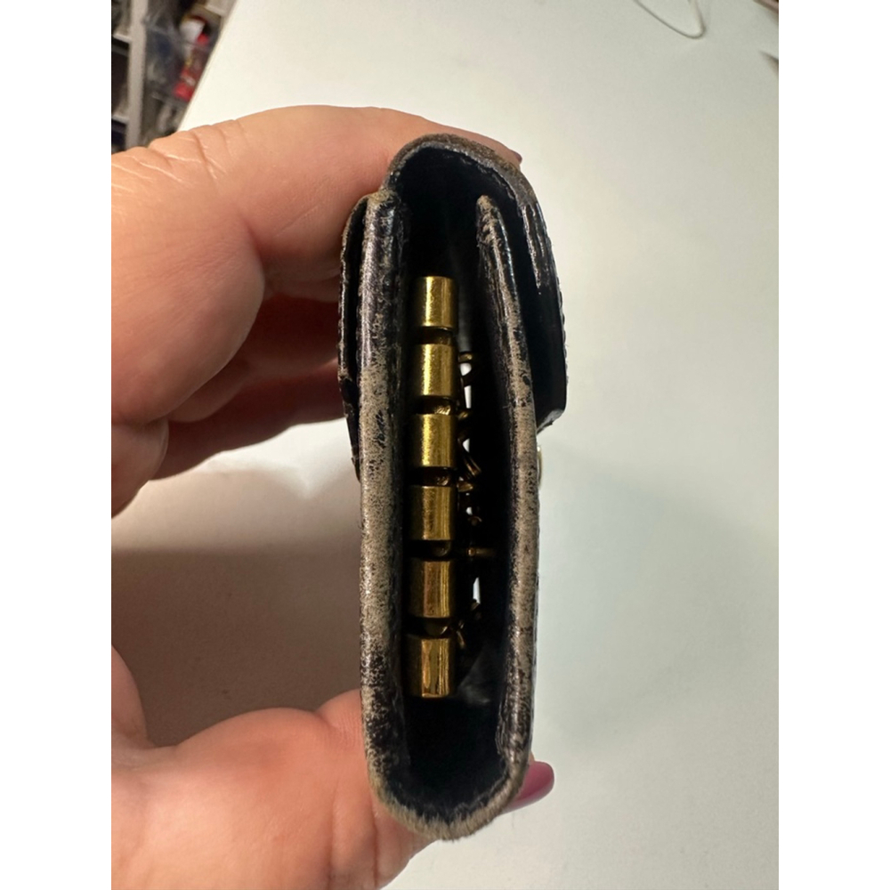 Women's Yves Saint Laurent Black Croc Embossed Leather Key Holder One Size - Picture 4 of 6